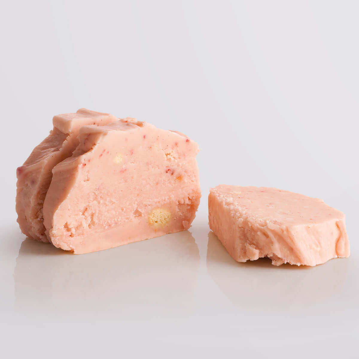 Strawberry Cheesecake Fudge - Single Slice