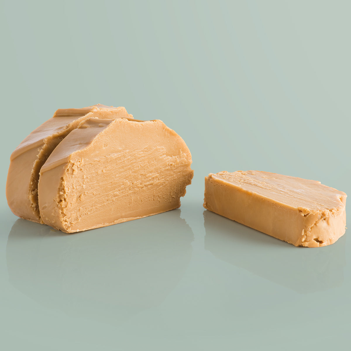 Humbug Vegan Fudge single slice, a Fudge Kitchen indulgent, handmade vegan Fudge flavour, ideal for gifting or enjoying as a plant-based treat.